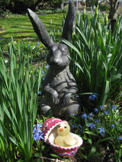 easter chick and egg 011